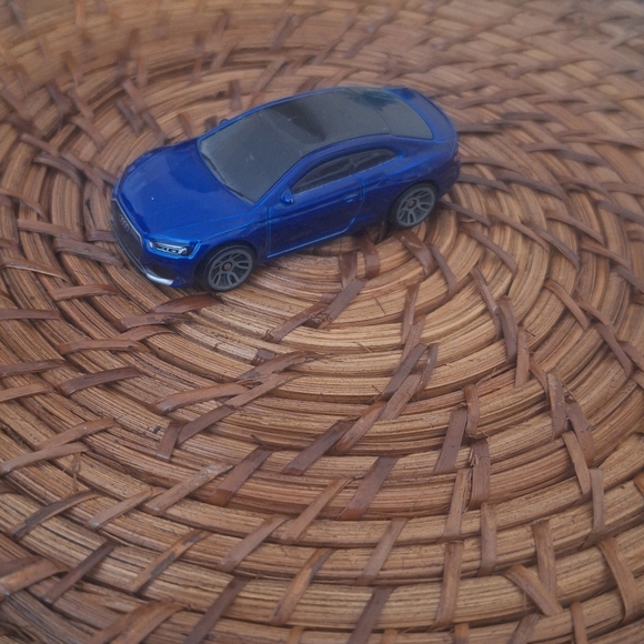 Hot Wheels Audi Rs5 Coupe //TOY CAR USED BLUE - Picture 4 of 6